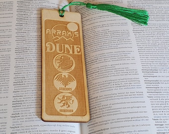 DUNE-Inspired Wooden Bookmark: A Desert-Themed Page Keeper Wooden book accessory House Atreides bookmark Sci-fi book lover gift Dune fan