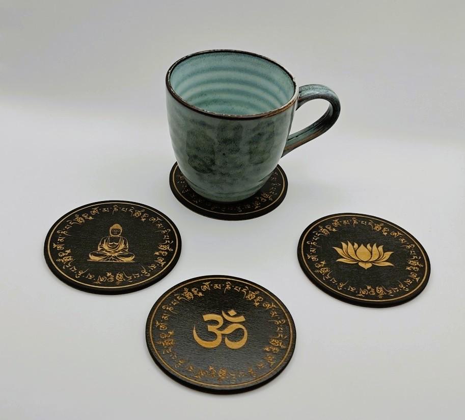 Boeddha, OM en lotus houten onderzetters van Craftygiftsplace