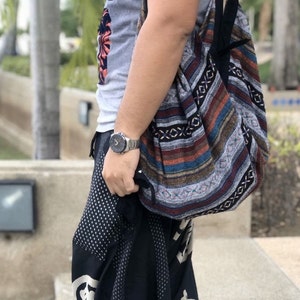 Große Boho Umhängetasche aus Naga-Stoff | Verstellbarer Gurt | Handgefertigt in Chiang Mai, Handmade Thailand