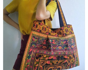 Bolso bandolera Hmong bordado a mano: bolso de tela con cremallera