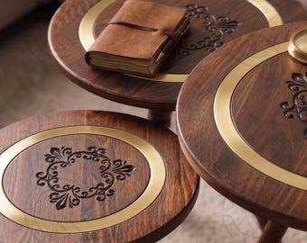 Barockt soffbord i snidat trä – Teal Gold Wreath Accentbord (avsmalnande eller svarvade ben)