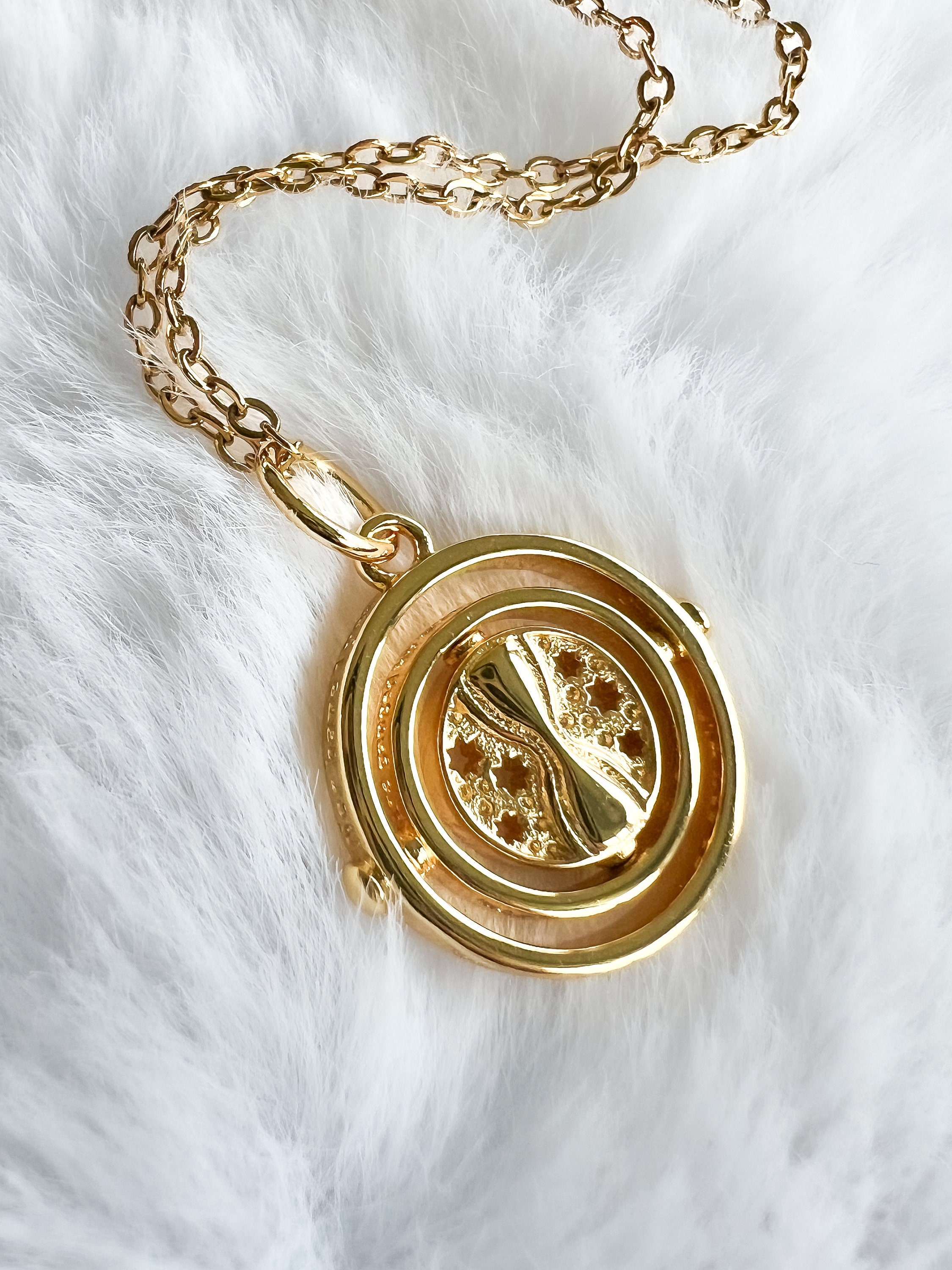 Confezione da 3 collane] CuteEdison® Harry Potter ispirato Golden  Time-Turner di Hermione Granger simbolo