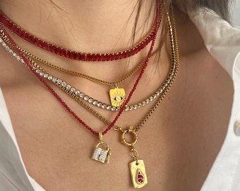 Goudrode baguette zirkoon Riviera rode druppelbedel gelaagde kettingen: elegante sieraden in vintage-stijl