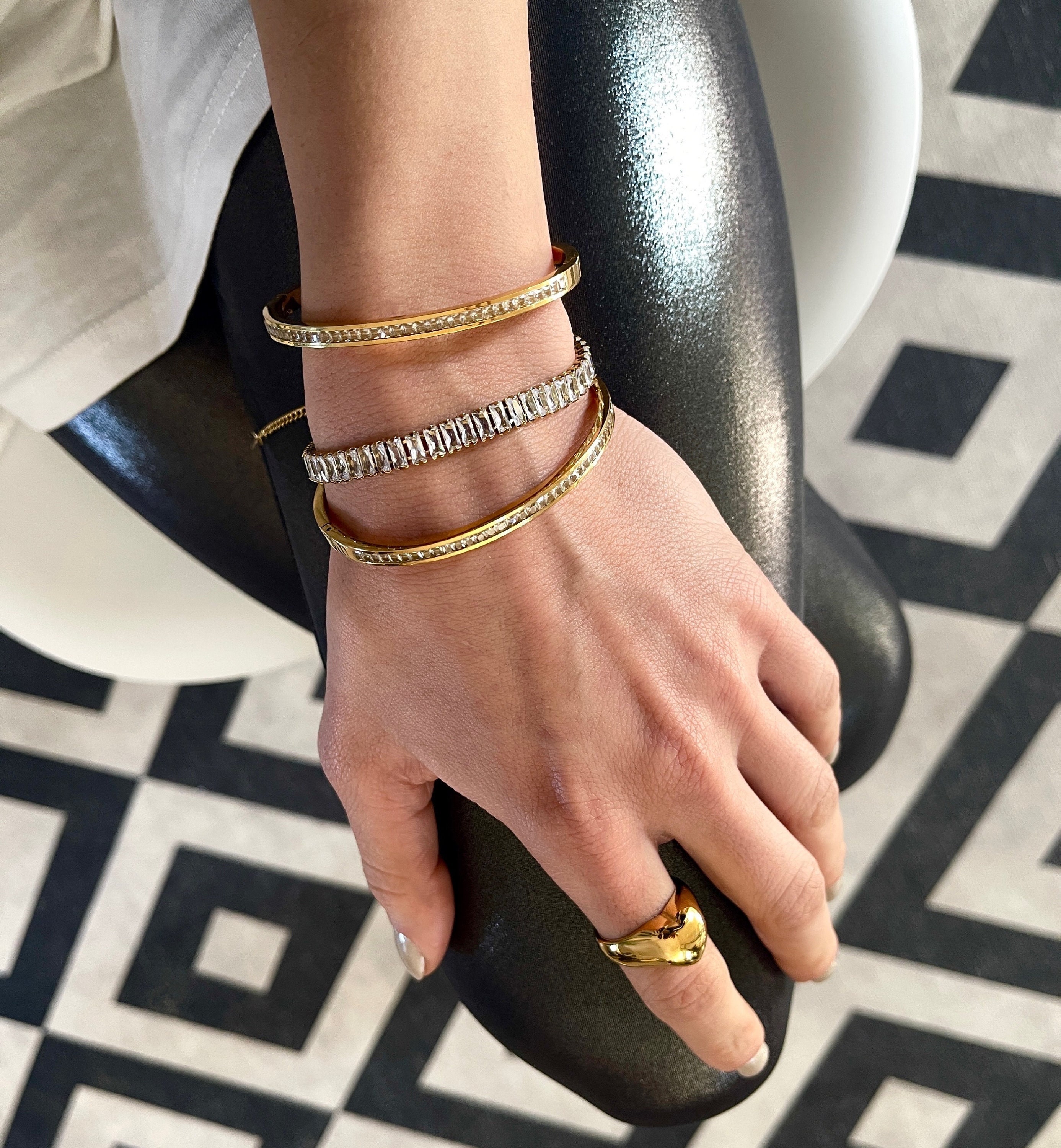 Luxury Golden Stainless Steel Zircons Bangle• Thin Minimal