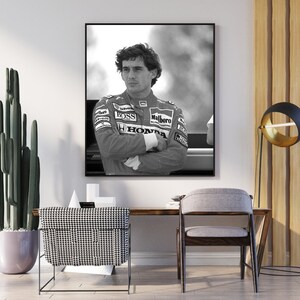 Poster su tela con Ayrton Senna leggendario pilota di Formula 1, decorazione per camera da letto, ufficio, stanza, regalo, 30 x 45 cm