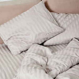 Gestreifte Satin-Baumwollbettwäsche - Perlenstreifen-Bettbezug-Set - 4-teiliges Bettwäscheset