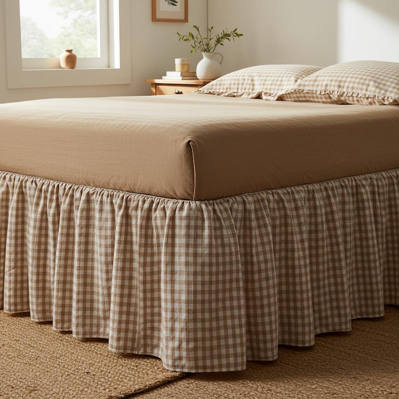 Shabby Chic Bed Skirtnull