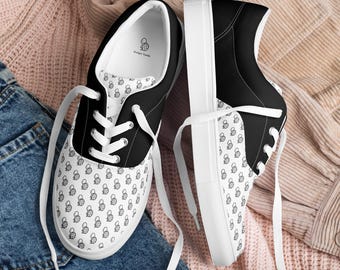 Turtle canvas shoes // black and white