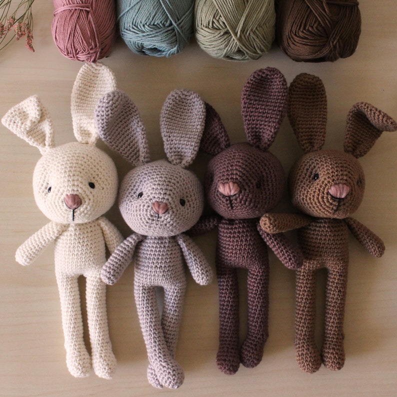 Pupazzo uncinetto Coniglietto morbido Peluche idea regalo bambini e neonati Coniglio Amigurumi Crochet Nascita Compleanno Natale immagine 3