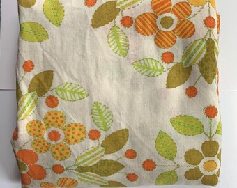 Vintage St Mary’s Flower Power Pattern Fitted Full/Double Sheet GUC 1970s