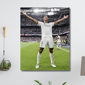 Jude Bellingham Wall Art,Jude Bellingham Poster,Jude Bellingham Print ,Soccer Poster Art,Bellingham,Bellingham Canvas Wall Art,Ready to Hang