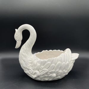 Beautiful Vintage White Glazed Porcelain Swan Planter from Italy, Elegant Mid-Century White Swan Planter, Swan Shaped Classic Flower Pot