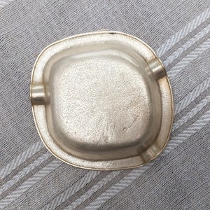Cinzeiro de charuto de latão sólido vintage, cinzeiro grande ao ar livre perfeito para bar de varanda, acessórios para fumantes, decoração de mesa exclusiva, presente para fumante