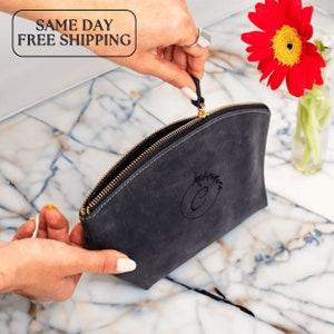 Personalized Leather Makeup Bag Mother&#39;s Day Gifts, Unique Custom Cosmetic Bag Gifts For Mom, Mother Grandma Gift, Birthday Gift Wife Women