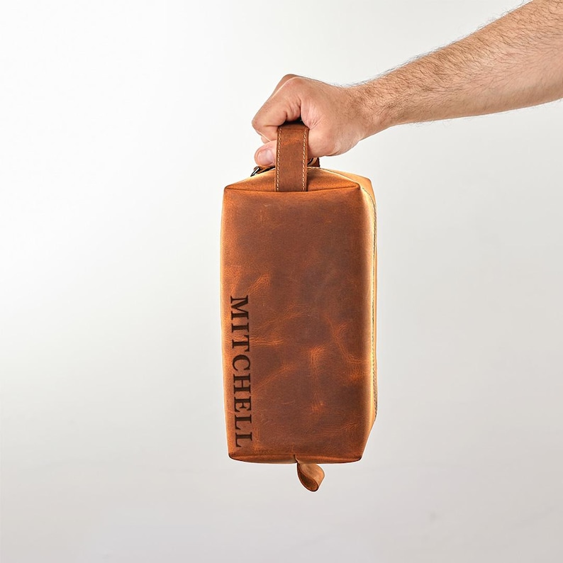 Handmade Leather Dopp Kit Groomsmen Gifts: Personalized Mens Leather Toiletry Bag, Carry on Bag Gifts For Dad, Anniversary Gift For Husband