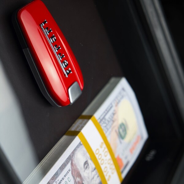 In case of Emergency.. Edition Ferrari Cadre décoration cadeau homme