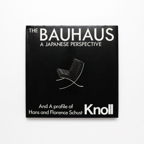 洋書◆1945年から1992年までのフランスのデザイン写真集 本 家具 The Bauhaus, A Japanese Perspective, Knoll - Vintage Coffee Table