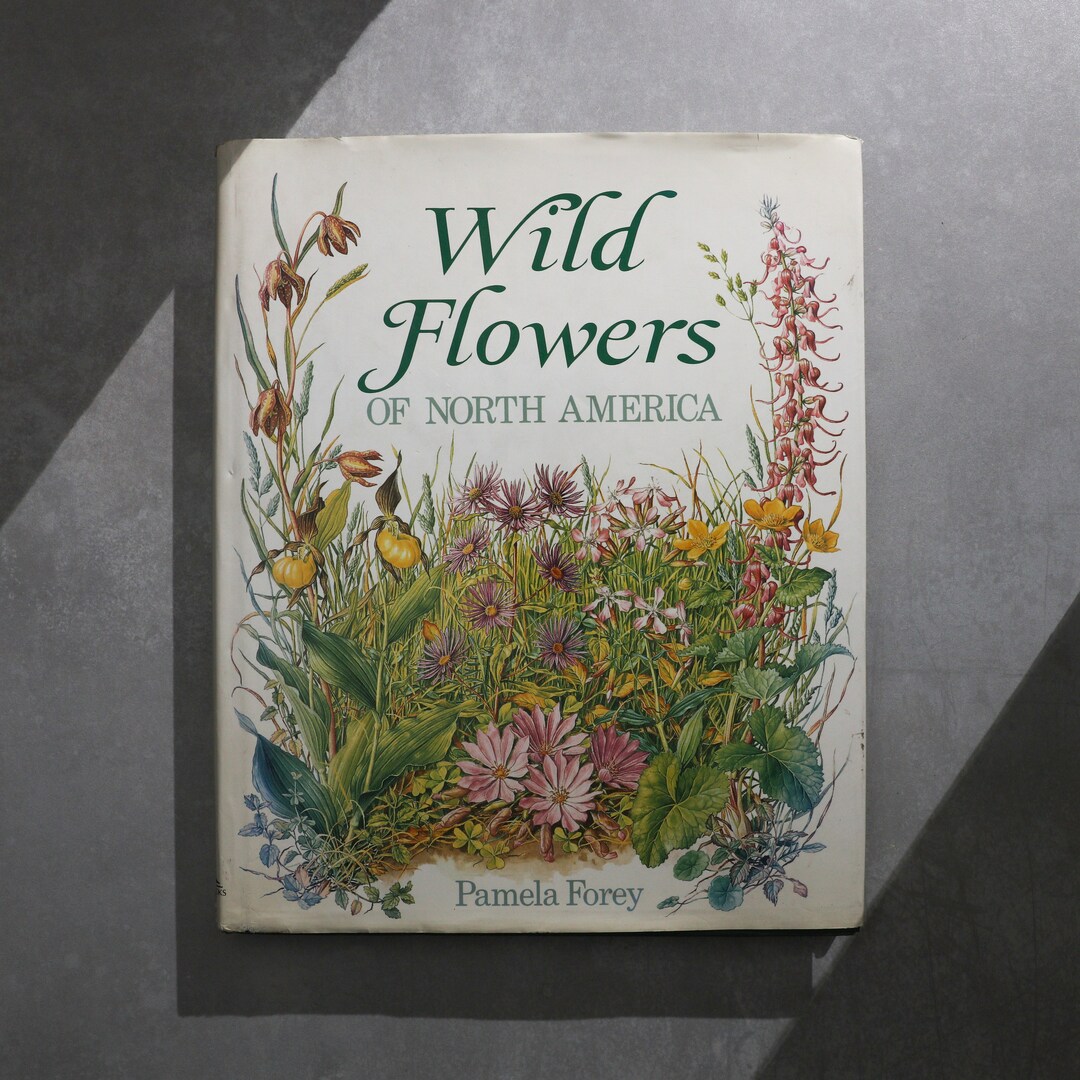 Wild Flowers of North America Vintage Coffee Table Book, MCM Decor