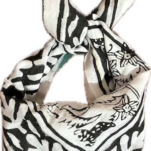 Flower Print Bandanas, Bohemian Style Cotton Neck Scarf, Boho Soft Cotton Bandana, Cotton Cotton Square Scarf gift handkerchief gift bandana