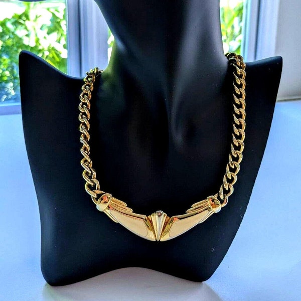 Vintage ETCHED V-Shaped Gold Tone NECKLACE 7" inch Retro Trendy RARE!