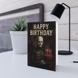 Pinhead /Hellraiser inspirierte Fan Art Gothic Geburtstagskarten, Dark Humor Karten, Makabre Wünsche, Einzigartige Geburtstagsgrüße, Halloween Geburtstag