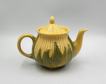 Vintage Shawnee #75 Corn King Teapot.  made 1937-1961, USA Made, Incised on the bottom