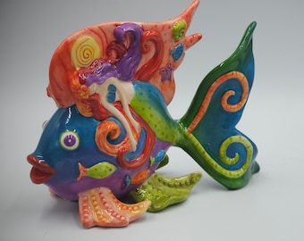 Vtg Westland Mermaid Fish.  2,003, Item 11308, Tags on the bottom.   Multicolor, Sea shells, Hand Painted.