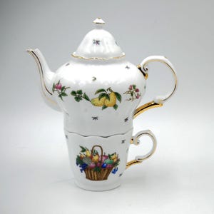 Vintage Personal Teapot & Cup.  Fruit Basket Scene, Gold Accents,