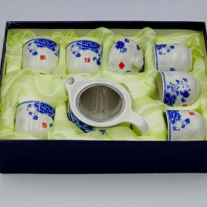 Vintage Qinghua ci Porcelain  tea set.  China, 1990&#39;s,  Peony Pattern Blue White,