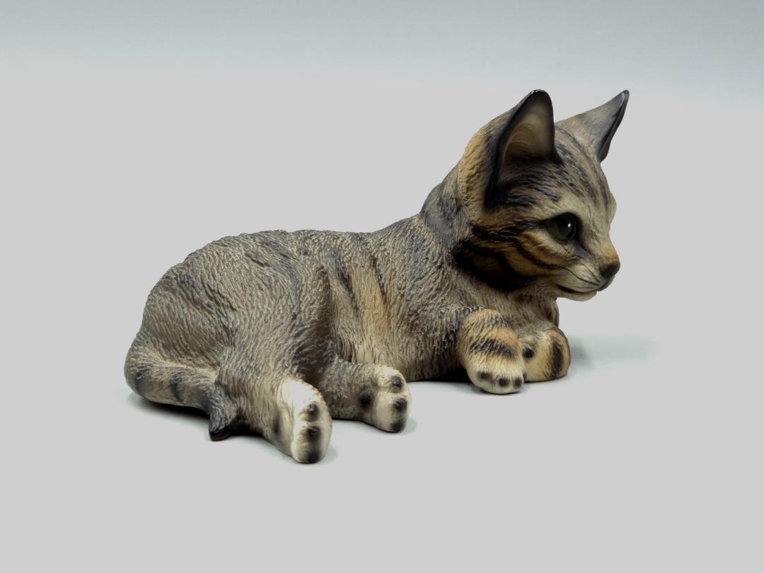 Harvey Knox Cat Kitten Figurine, 1980's, Japan - Etsy
