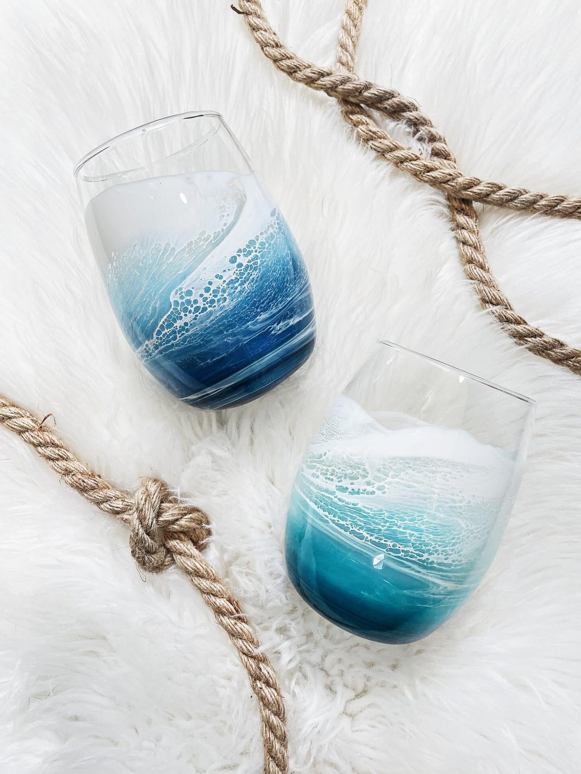 Ombre Blue Beach Waves Wine Glass - Resin Wine Glass - Ocean Waves ...