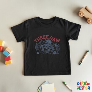 Camiseta de tres haw para niños pequeños, camiseta de tercer cumpleaños para niños, camiseta de vaquero para niños pequeños, camiseta del oeste para niños, regalo de tercer cumpleaños para niños, camiseta de cumpleaños de rodeo Black
