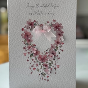 Carte de fête des mères, carte florale, carte faite main, spéciale maman pour la fête des mères. Décoré de fleurs 3D, carte coeur, carte de fête des mères