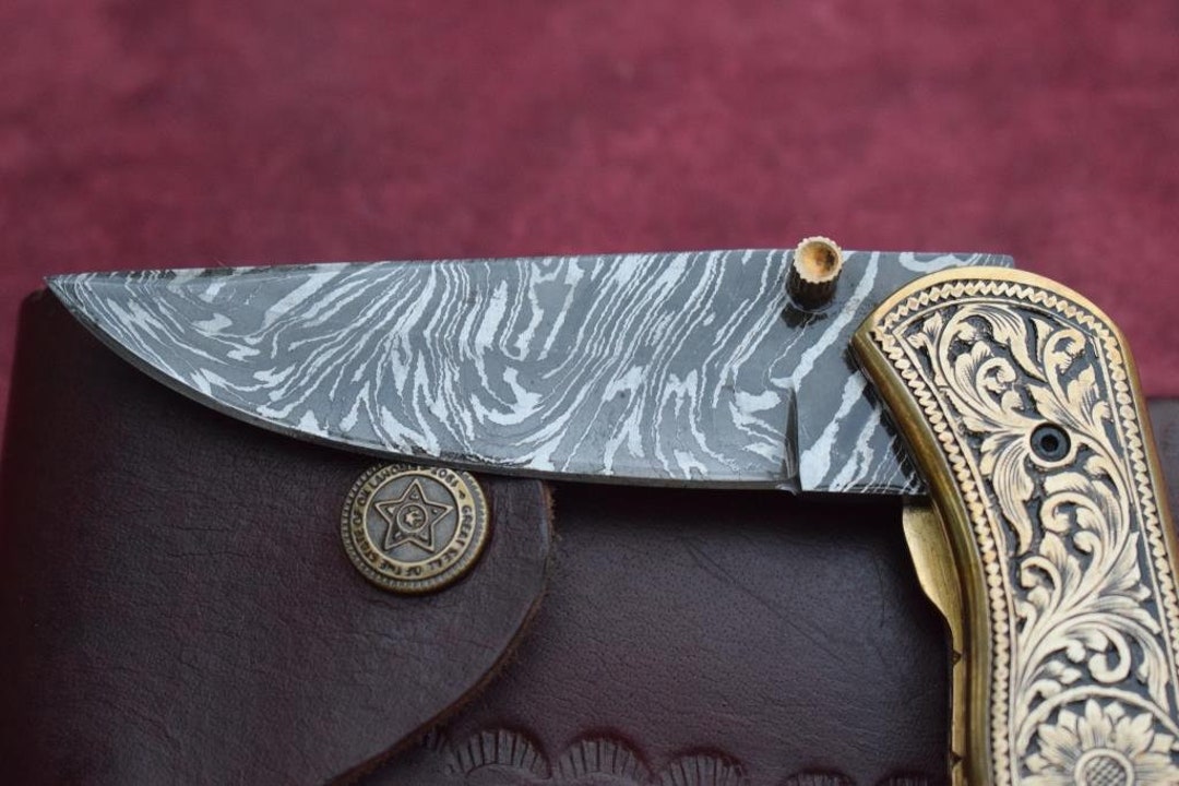 Handmade Damascus Steel Folding Knives Bowie Knives Kukri Etsy
