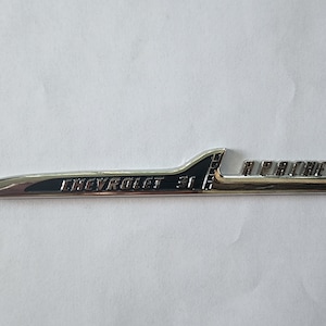 Chevrolet Apache 31 fender emblem magnet- 80