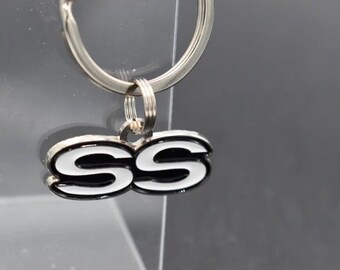 Chevrolet "SS" emblem keychain
