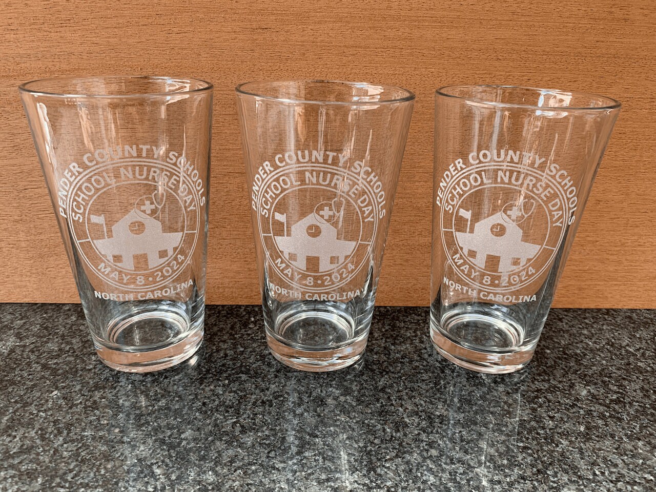 Custom Engraved Pint Glass set of 12, Bulk Engraved Pint Glass, Custom Pint Glasses, Group Event ...