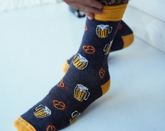 Pretzels Beer Man Socks, Funny Socks, Cozy Socks, Casual, Fun Design, Crazy, Cool, Gift Idea, Perfect Gift, Men Socks, Mismatched