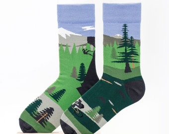 Chaussettes unisexes de randonnée en forêt, chaussettes drôles, chaussettes confortables, chaussettes pour hommes, chaussettes femme, design amusant, fou, idée cadeau, cadeau parfait, dépareillé