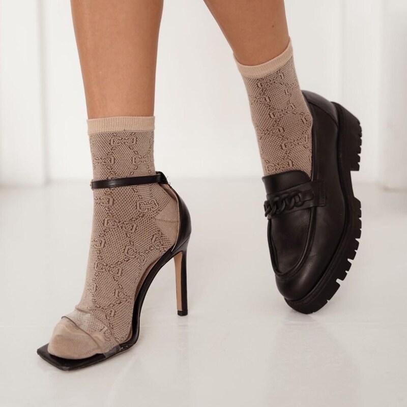 fluorescent pink leggings