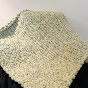 Custom Chunky Knit Baby Blanket | Baby Shower Gift | Chunky Knit Blanket | Custom Handmade Chunky Blanket | Custom Personalized Gift 30x30