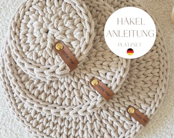 Crochet placemat pattern (German) | Crochet table mat using the knit stitch | Crochet coaster PDF | DIY crochet table decorations | Boho Scandi