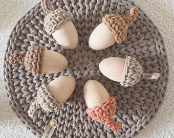 Bellota de ganchillo para decoración otoñal | Bellota de madera hecha a mano | Decoración de mesa con bellota | Recuerdo de otoño | Decoración natural para el hogar | bobbiny