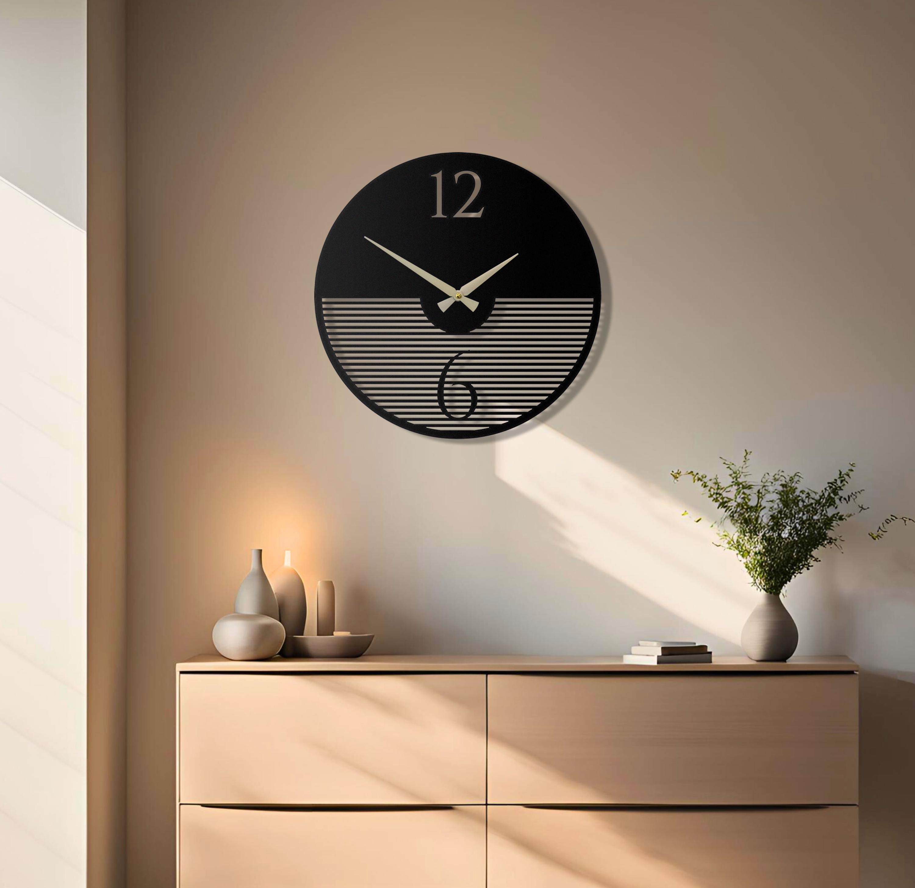 Horloge murale moderne en métal : design silencieux à effet d'ombre