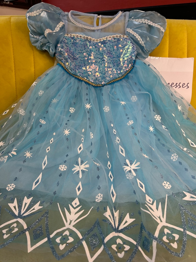 Déguisement princesse Elsa fille pour cosplay Elsa, fête d'anniversaire fille Elsa et déguisement fille Elsa, robe princesse fleur Elsa image 10