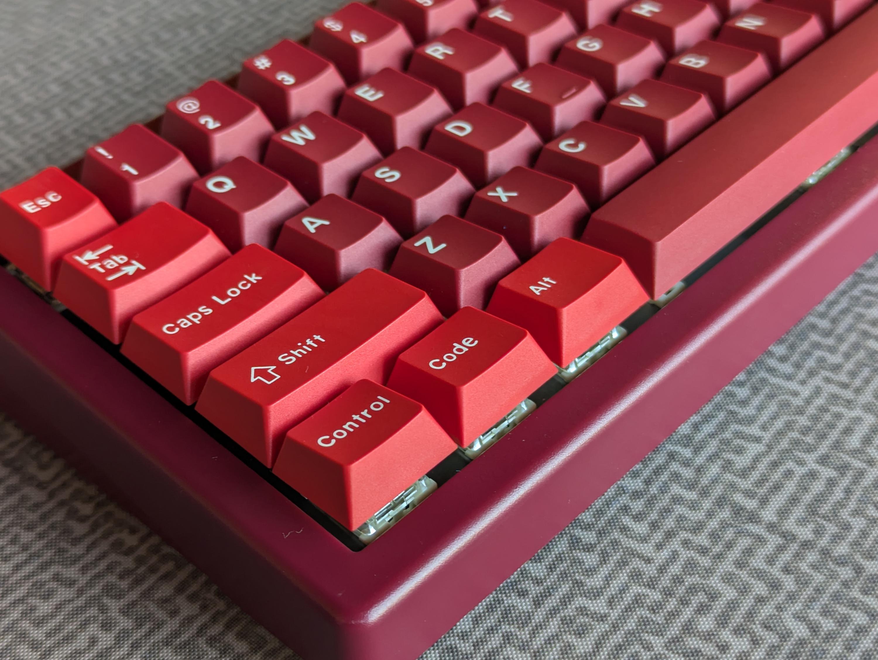 パテMOD 自作キーボード 方眼工作紙とエアコンパテを使って作られた自由な自作キーボード