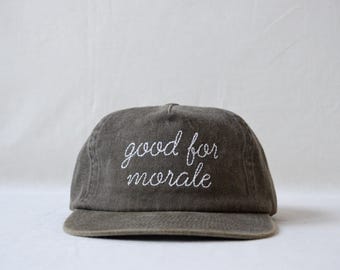 washed cotton field trip hat with custom bean-stitch wool-thread embroidery