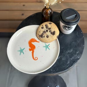 Sea Themed Plates | Oyster - Seahorse Designs | Custom Size & Pattern Options