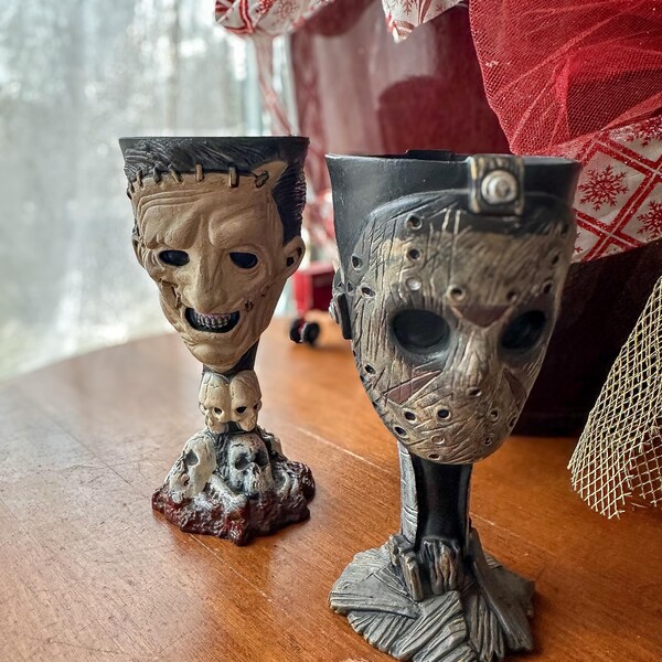 Plastic Wine Goblets - Collectors' Item - Horror Movie Memorabilia for Fans of Jason Voorhees or Texas Chainsaw Massacre's Leatherface