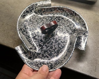 Glo-Hill クローム & ベークライト 灰皿 - 希少なヴィンテージ カナダ